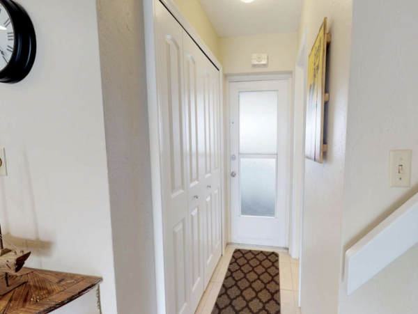 On Beach Siesta Key Vacation Condo Two Bedrolom Sleeps 8